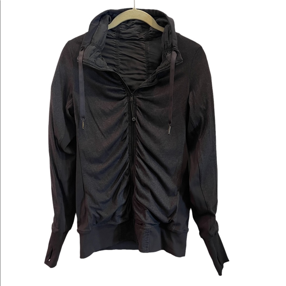 Lululemon Cool Down Reversible Jacket - image 3